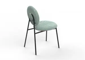 Experience The Ultimate Comfort Of A Zero-Gravity Chair